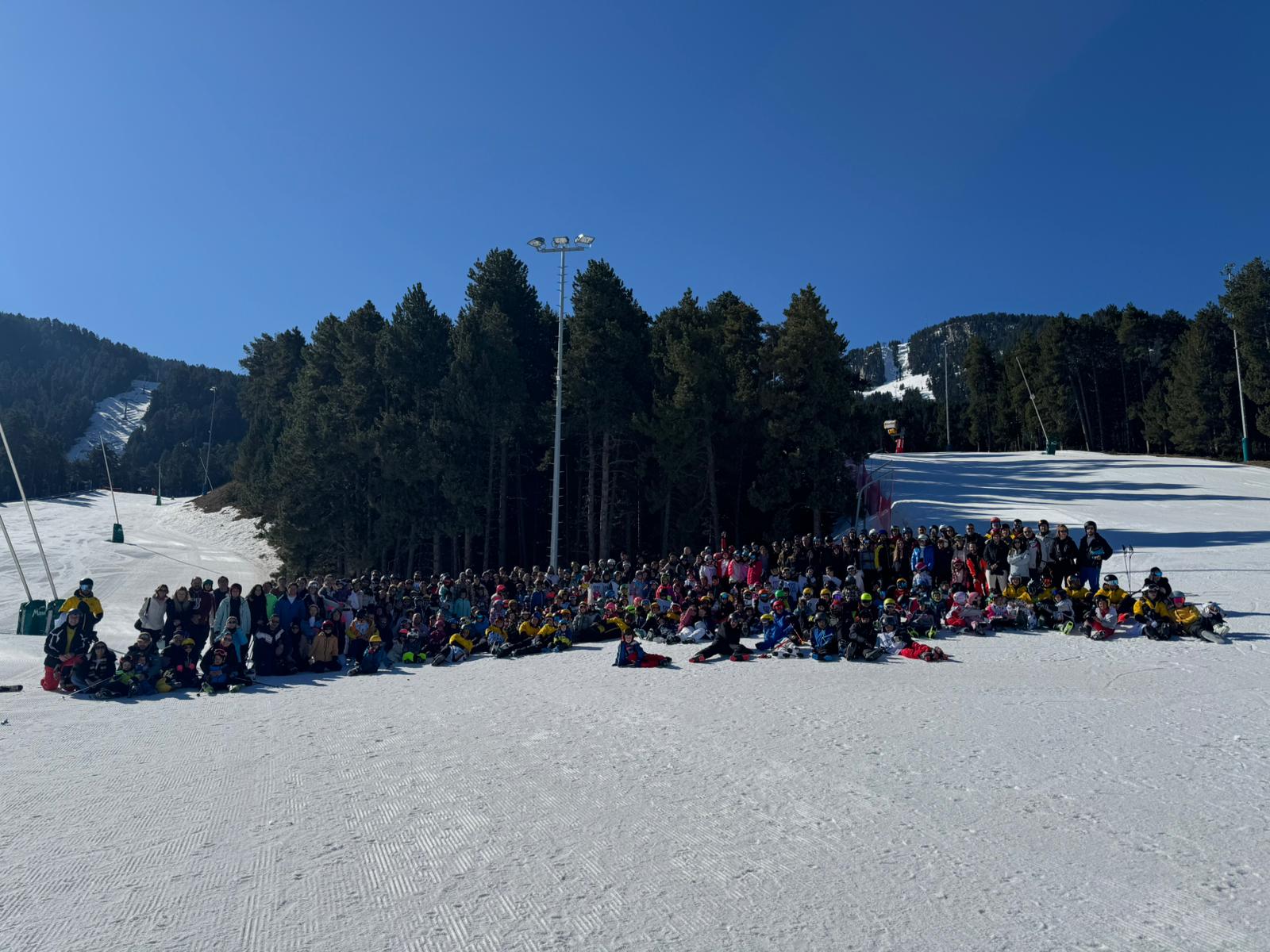 Viaje de esquí en familia en La Masella